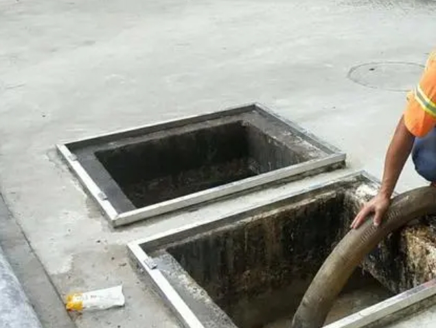 武川化粪池清理