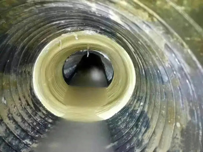 武川内衬修复法通常适用于哪些类型的断面管道